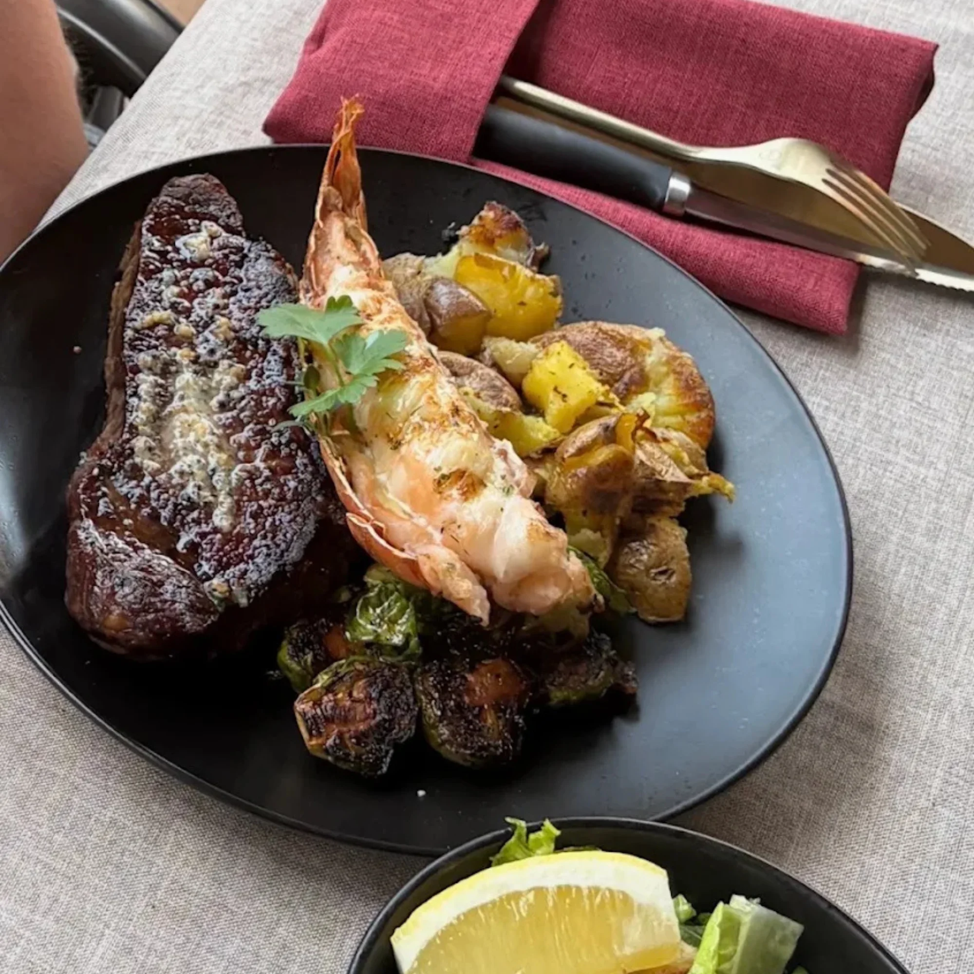 Private chef dinner catered by Fyrestoke